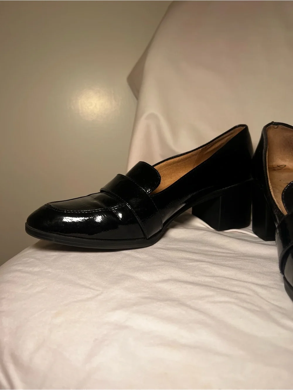 Life Stride Velocity 2.0 Black Leather Short Mid-Block Heel Loafers Size 11-11.5